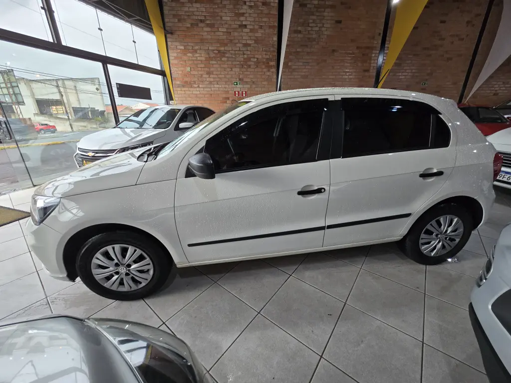 VOLKSWAGEN Gol - Foto