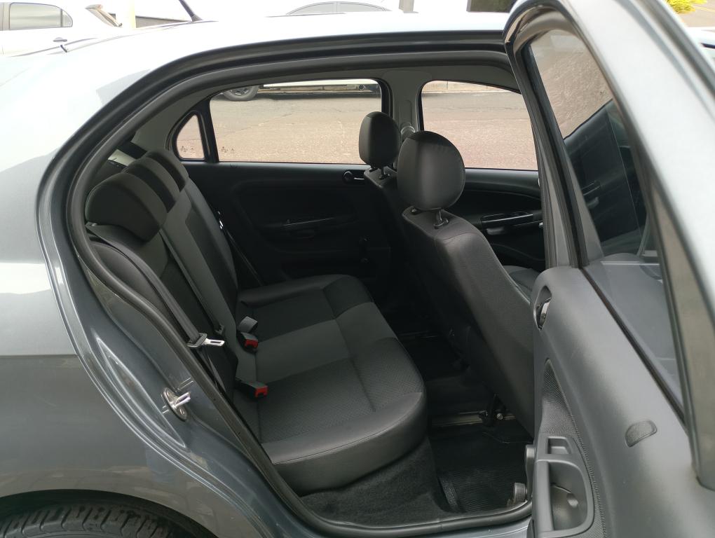 VOLKSWAGEN Gol - Foto