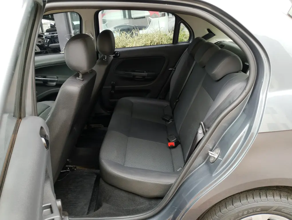 VOLKSWAGEN Gol - Foto