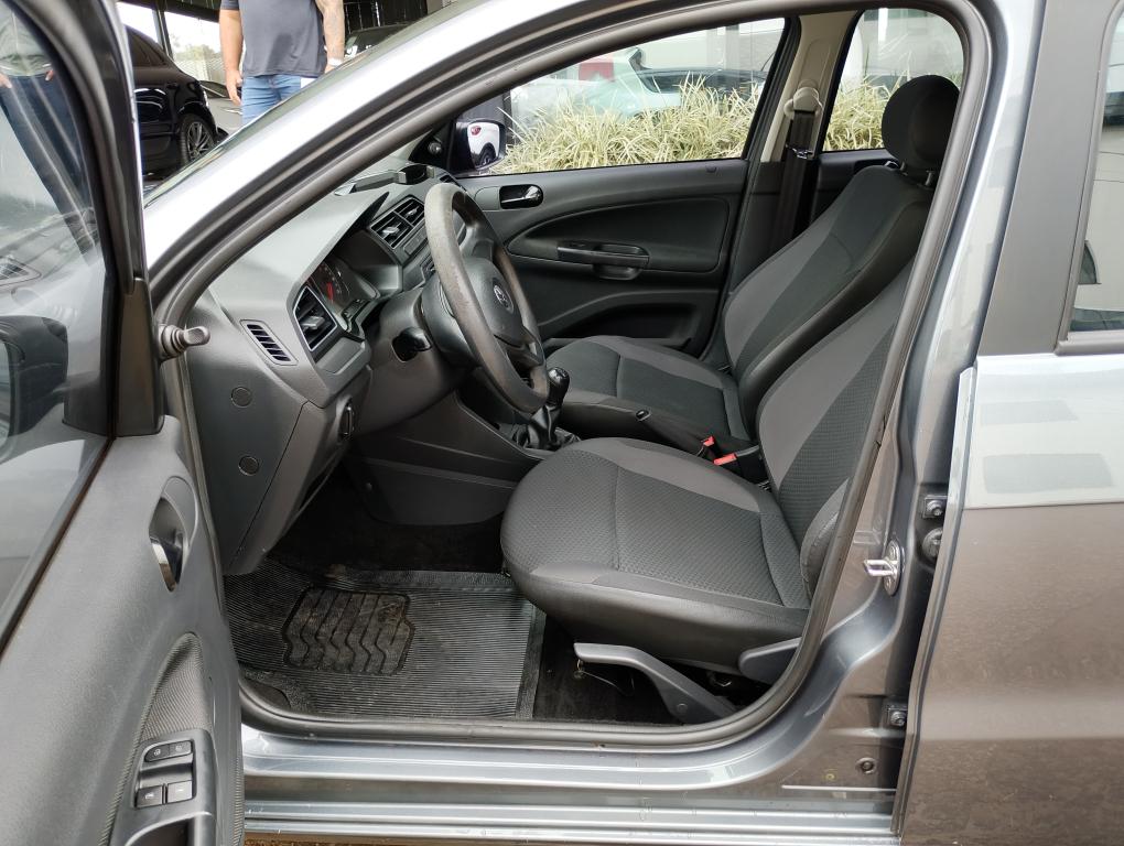 VOLKSWAGEN Gol - Foto