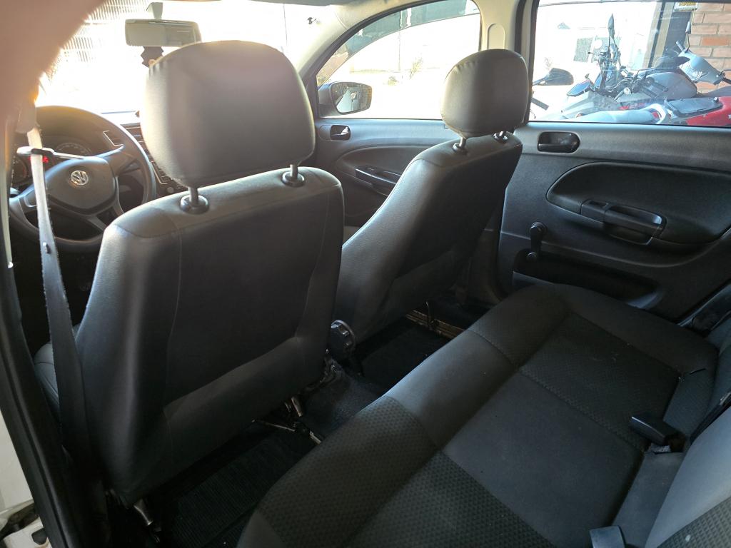 VOLKSWAGEN Gol - Foto