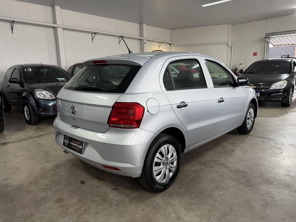 VOLKSWAGEN Gol - Foto