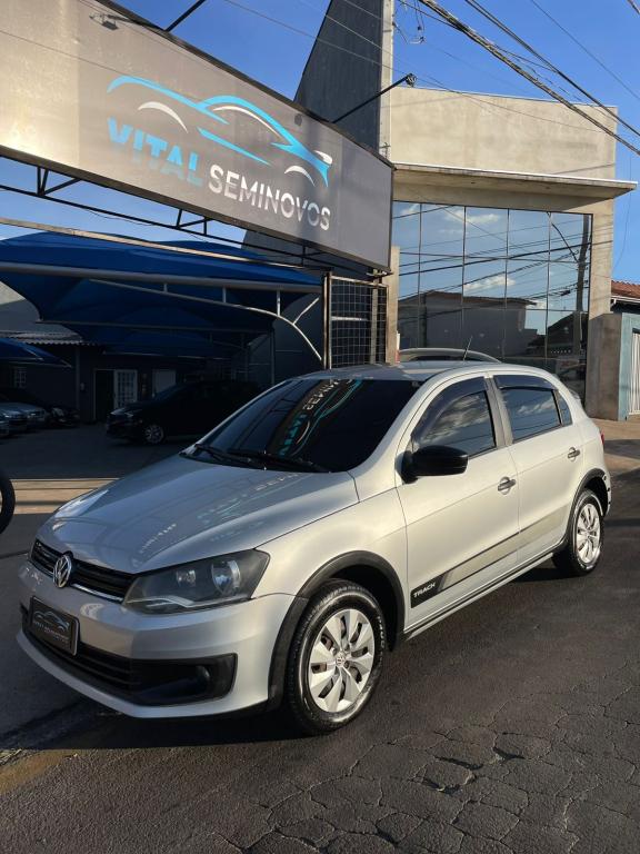 VOLKSWAGEN Gol