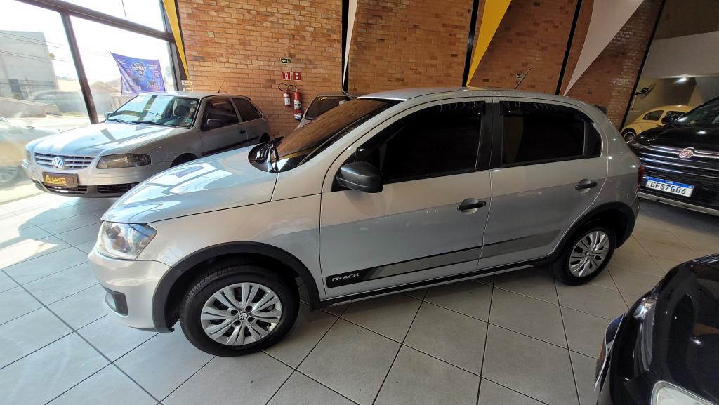 VOLKSWAGEN Gol - Foto