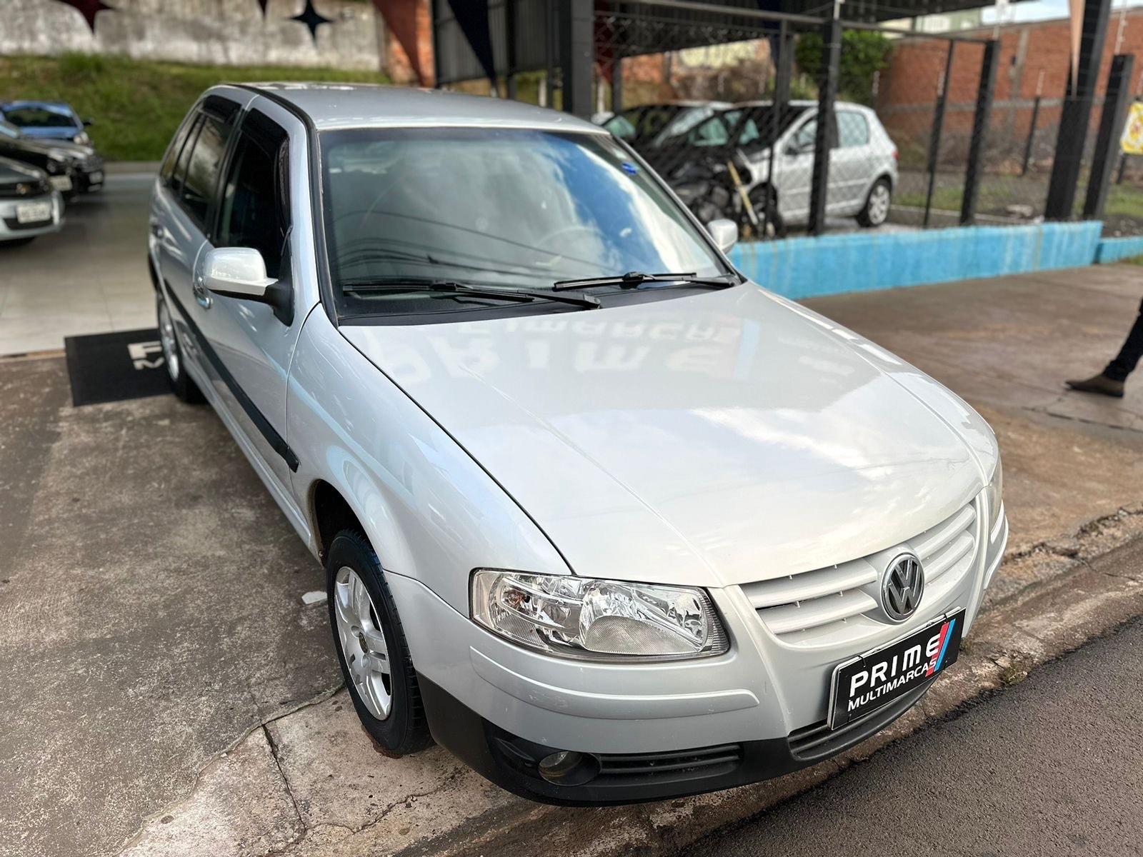 VOLKSWAGEN Gol - Foto