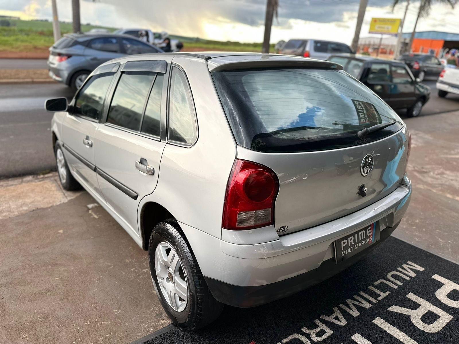 VOLKSWAGEN Gol - Foto