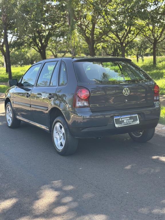 VOLKSWAGEN Gol - Foto