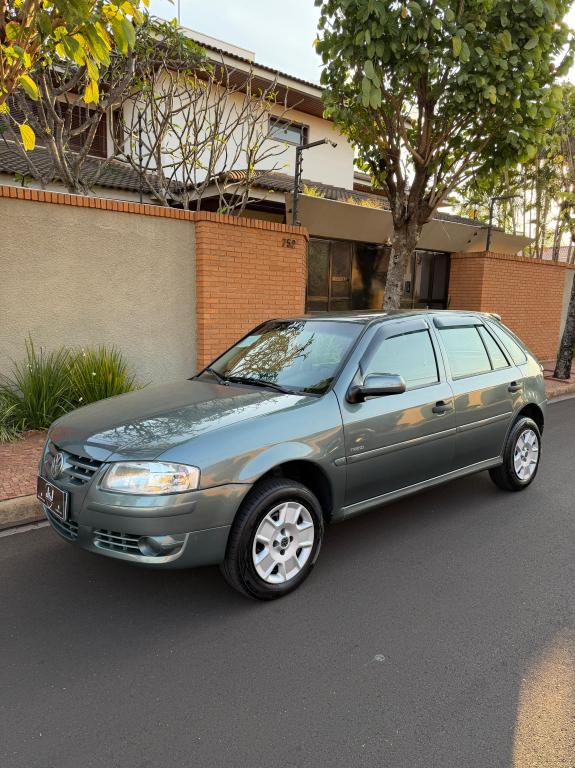 VOLKSWAGEN Gol - Foto