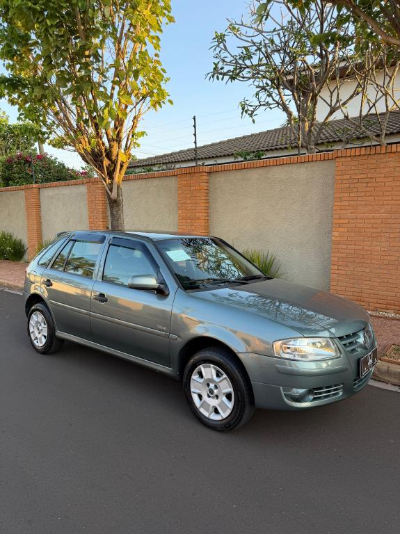 VOLKSWAGEN Gol - Foto