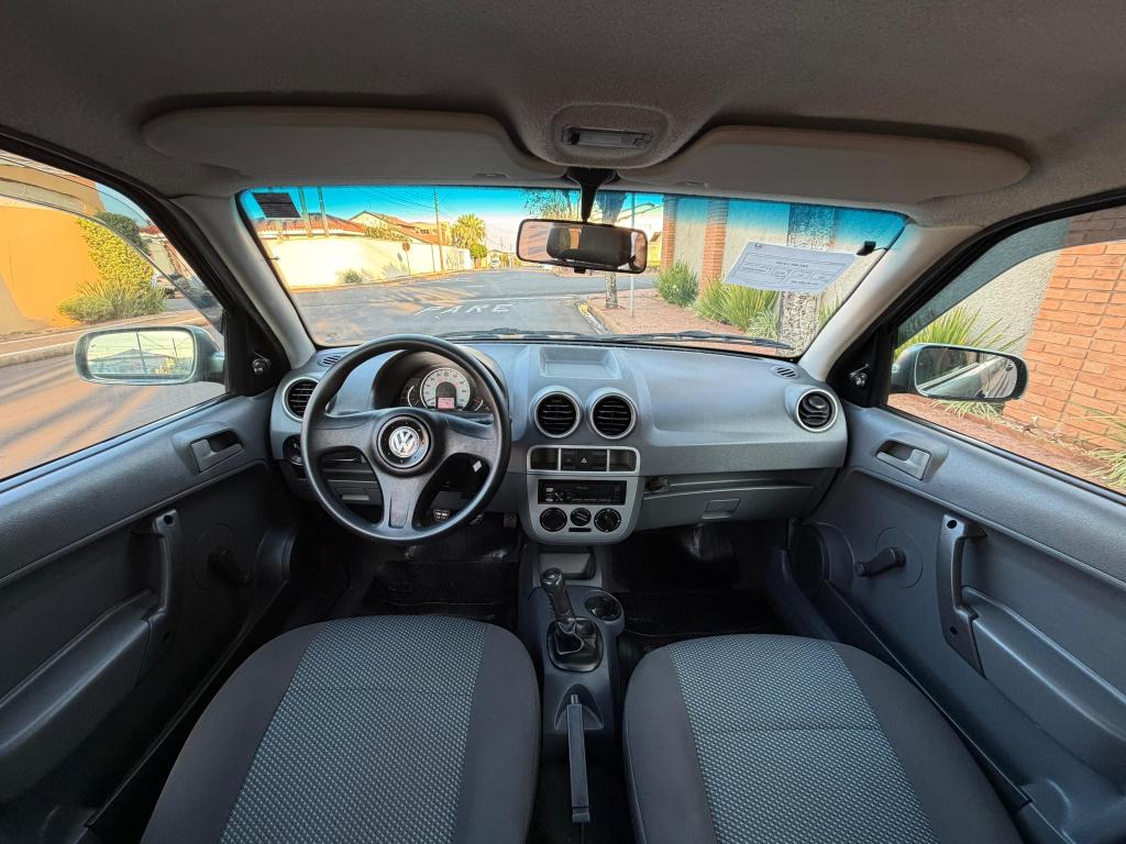 VOLKSWAGEN Gol - Foto