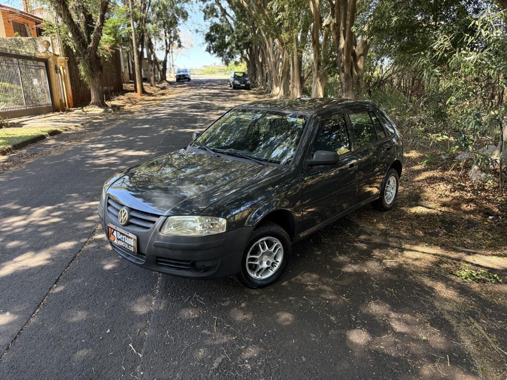 VOLKSWAGEN Gol