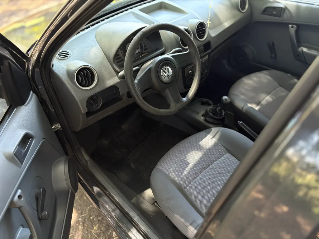 VOLKSWAGEN Gol - Foto