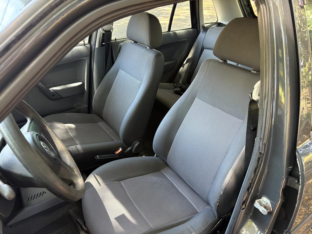 VOLKSWAGEN Gol - Foto