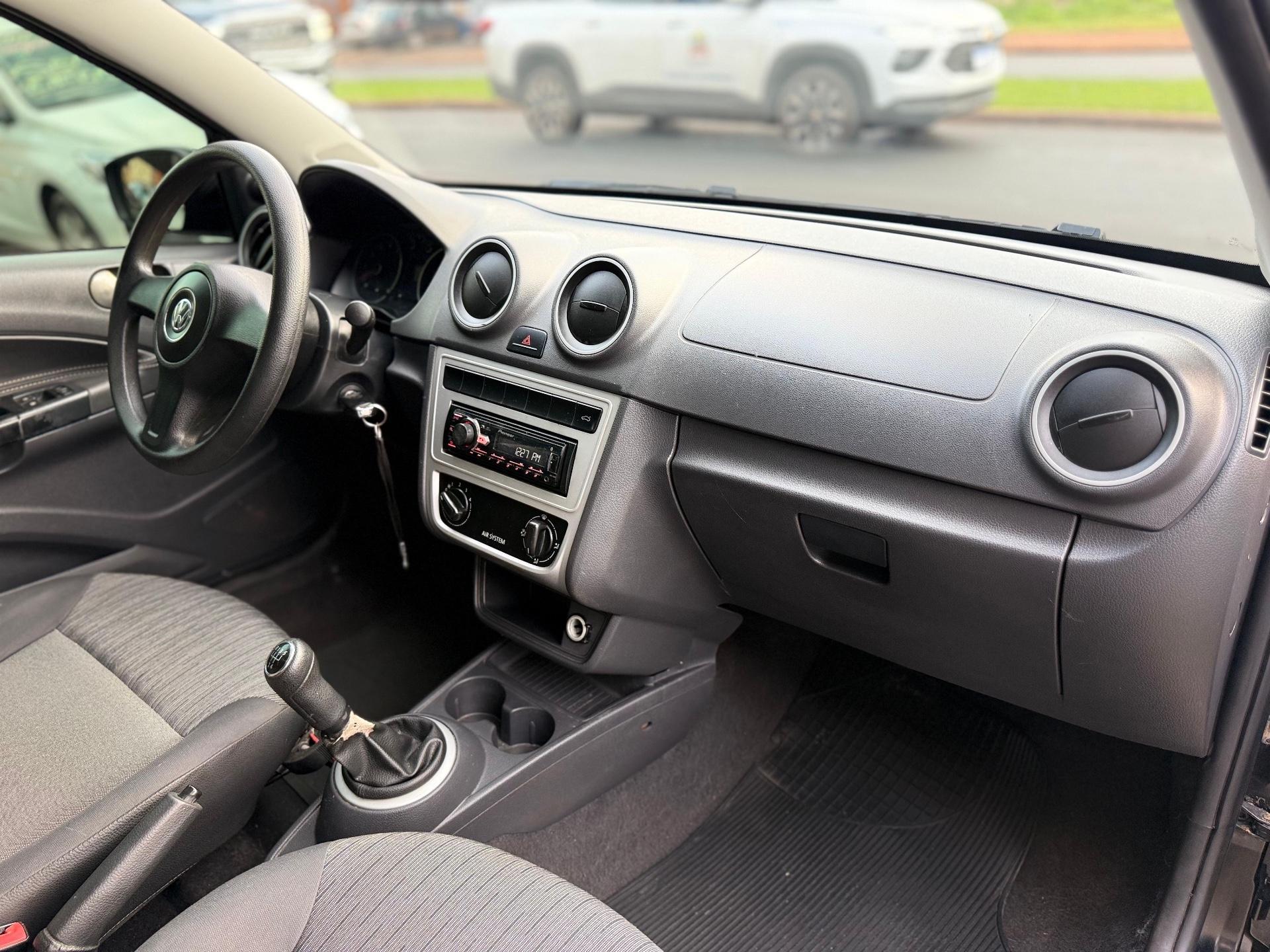 VOLKSWAGEN Gol - Foto