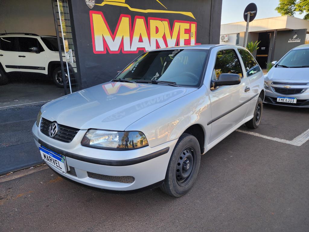 VOLKSWAGEN Gol