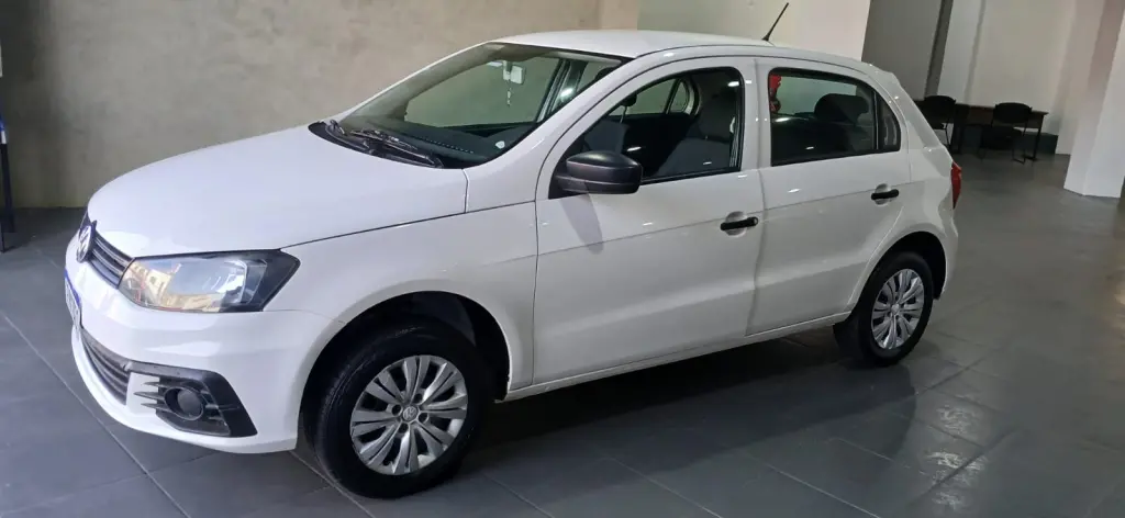 VOLKSWAGEN Gol - Foto