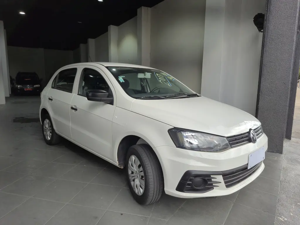 VOLKSWAGEN Gol - Foto