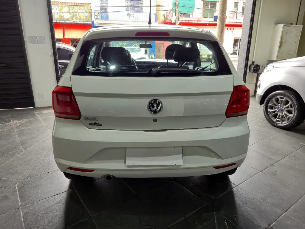 VOLKSWAGEN Gol - Foto