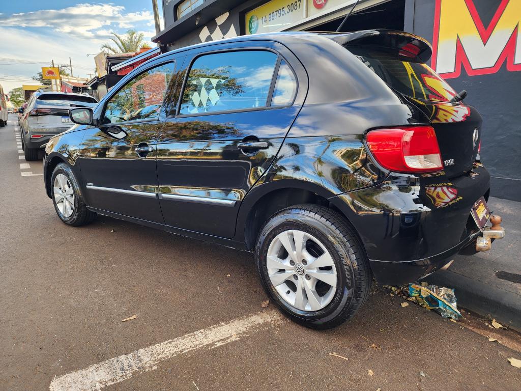 VOLKSWAGEN Gol - Foto