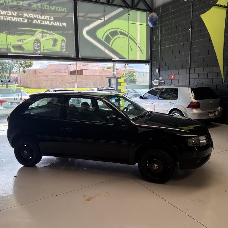 VOLKSWAGEN Gol - Foto