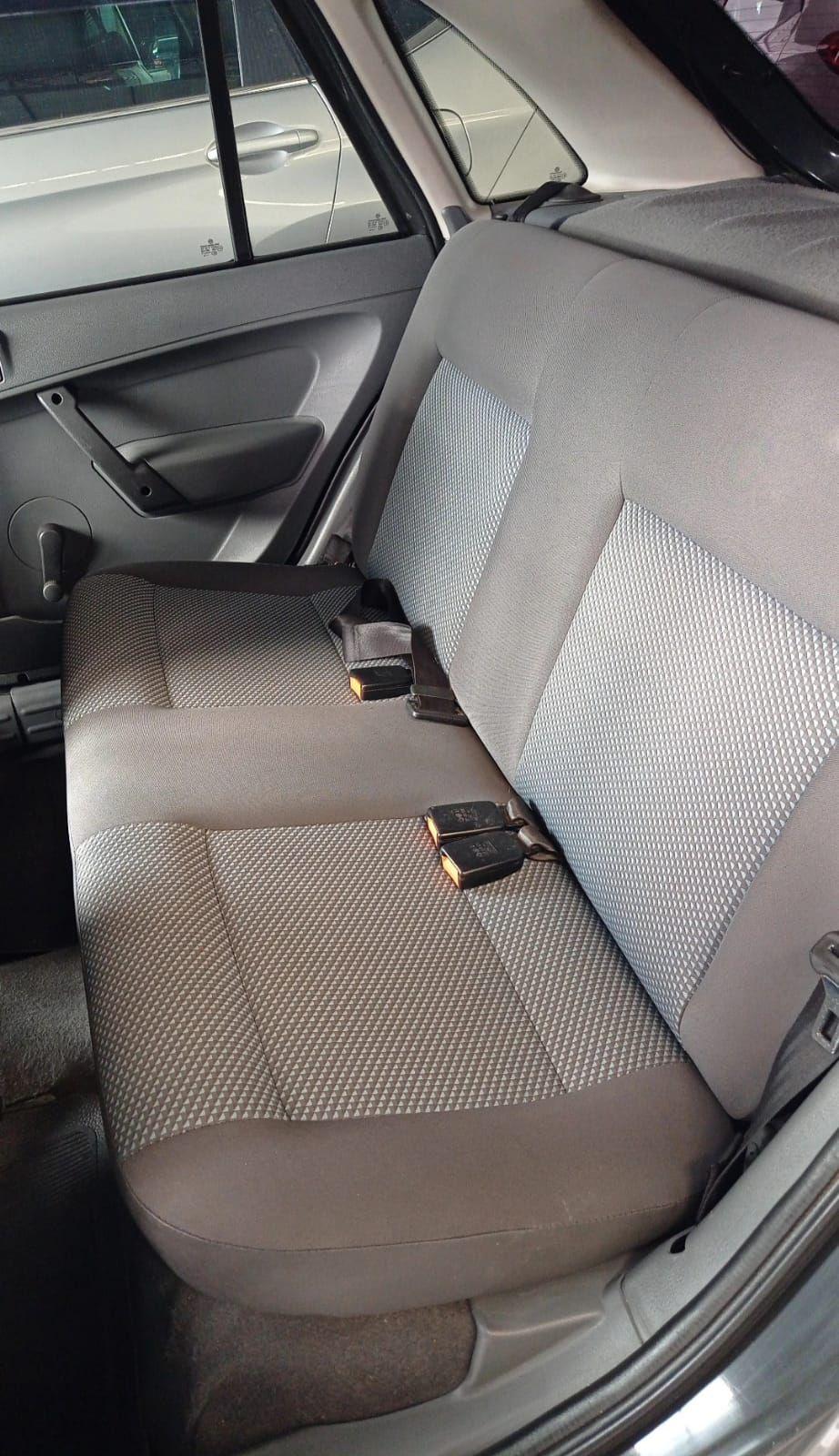 VOLKSWAGEN Gol - Foto