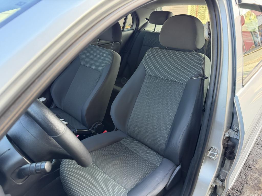 VOLKSWAGEN Gol - Foto