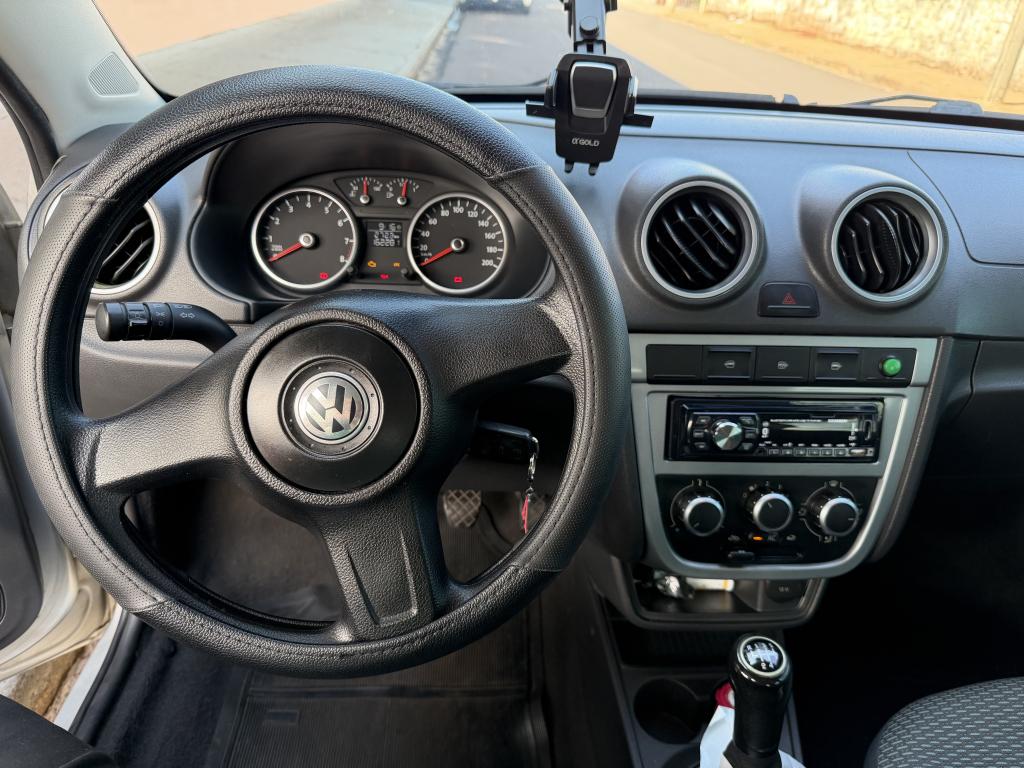 VOLKSWAGEN Gol - Foto