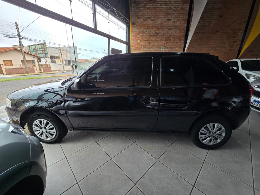 VOLKSWAGEN Gol - Foto