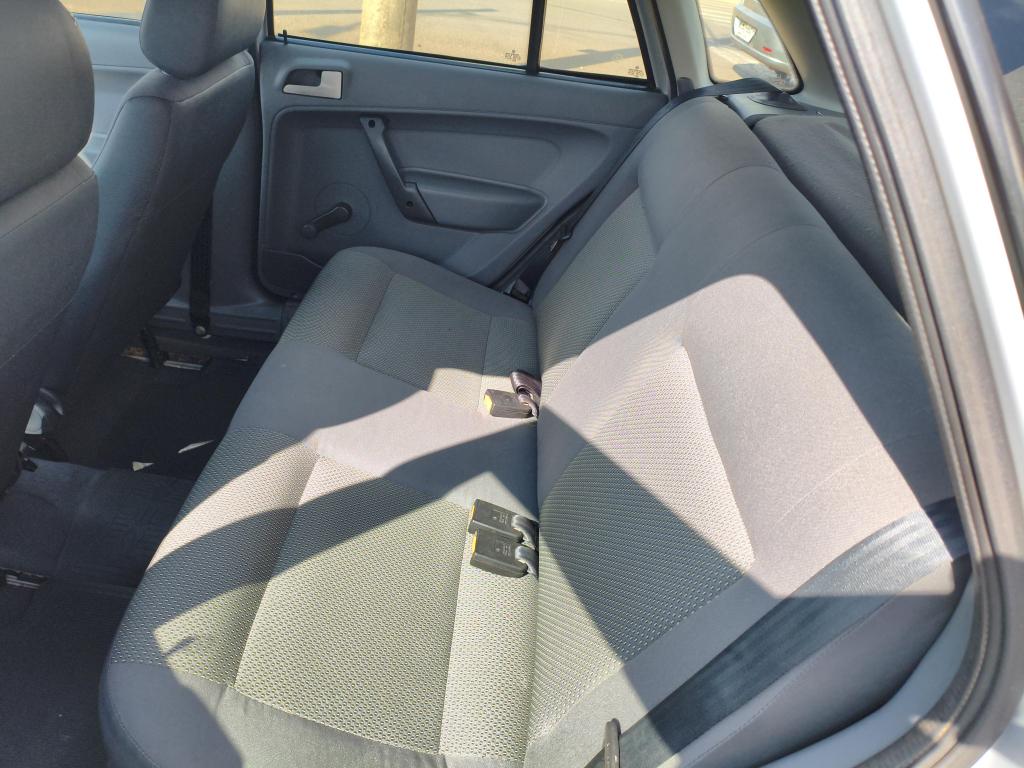 VOLKSWAGEN Gol - Foto