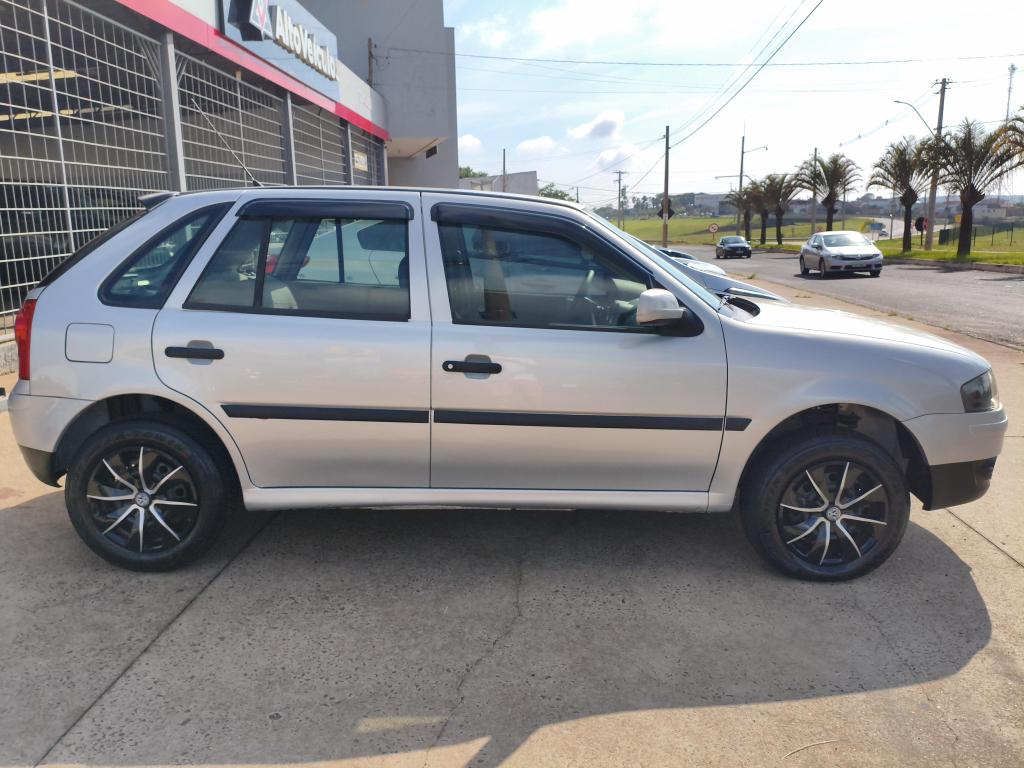 VOLKSWAGEN Gol - Foto