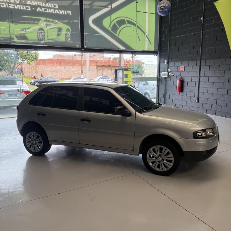VOLKSWAGEN Gol - Foto
