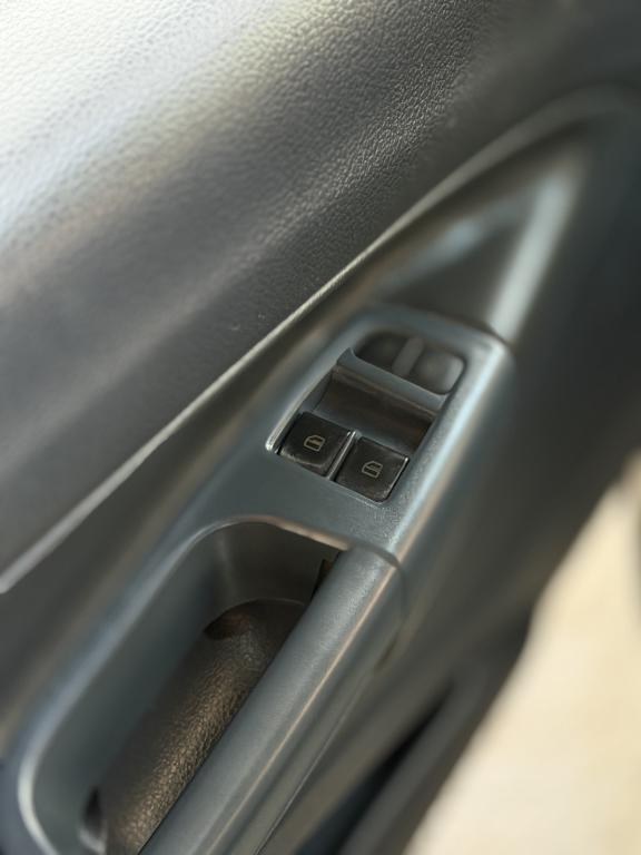 VOLKSWAGEN Gol - Foto