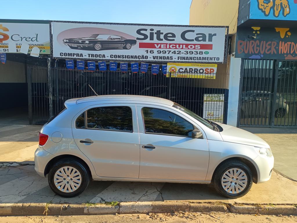 VOLKSWAGEN Gol - Foto