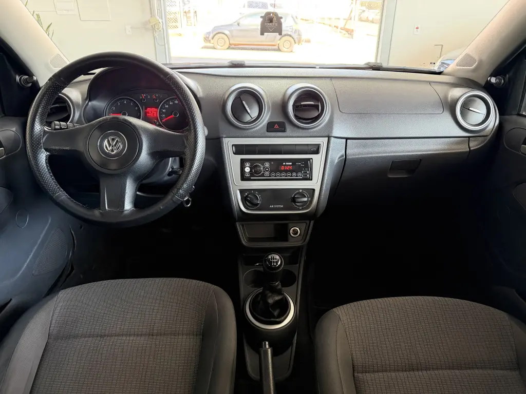 VOLKSWAGEN Gol - Foto