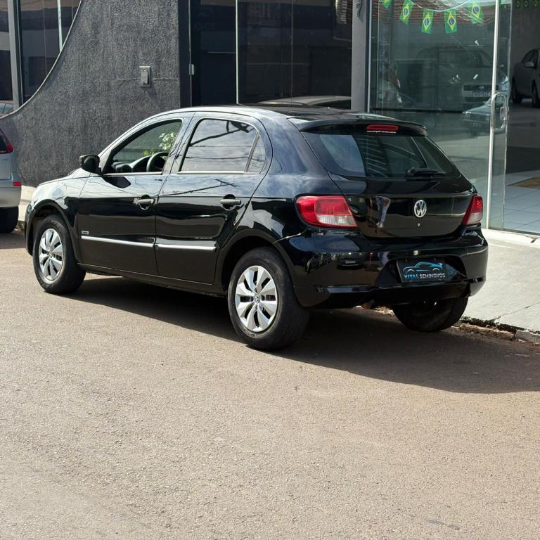 VOLKSWAGEN Gol - Foto