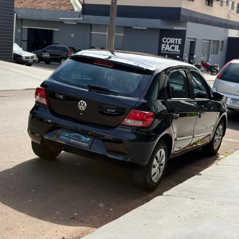 VOLKSWAGEN Gol - Foto