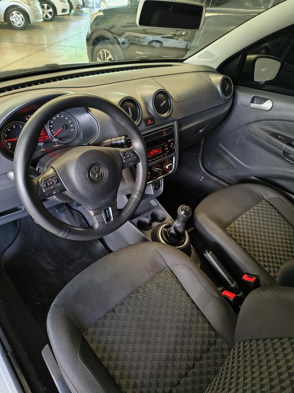 VOLKSWAGEN Gol - Foto