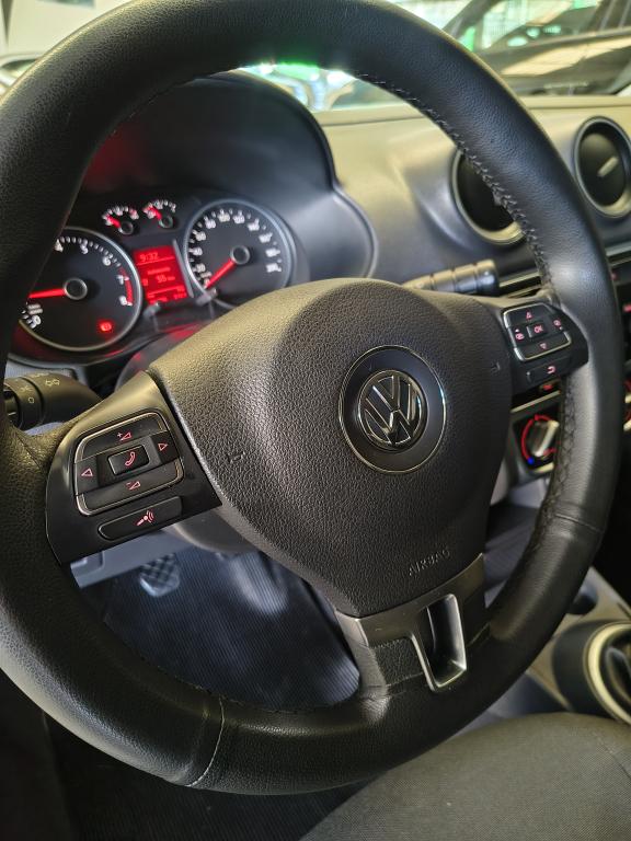 VOLKSWAGEN Gol - Foto