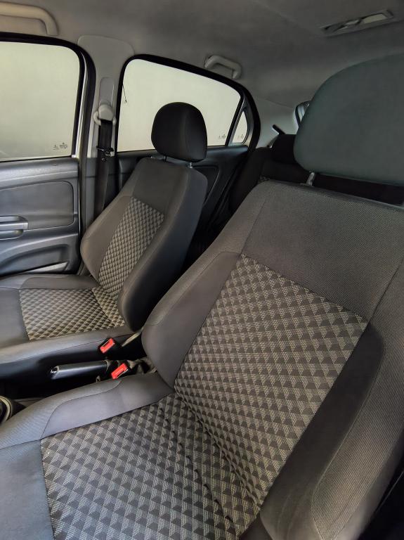 VOLKSWAGEN Gol - Foto