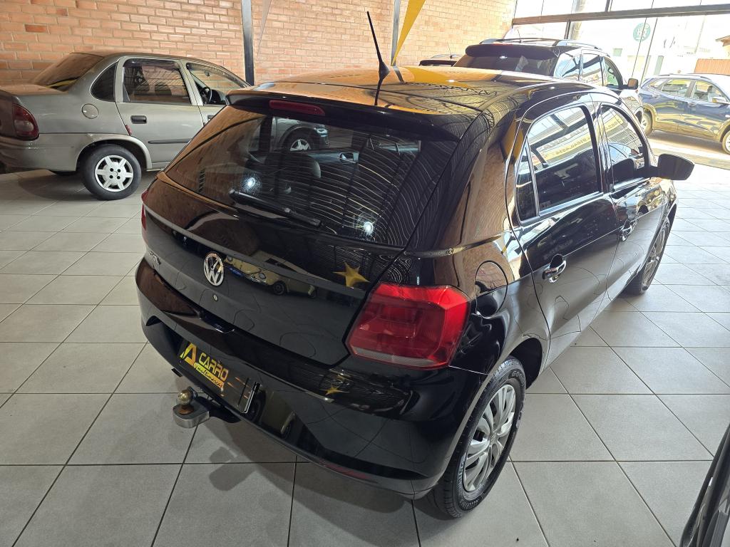 VOLKSWAGEN Gol - Foto