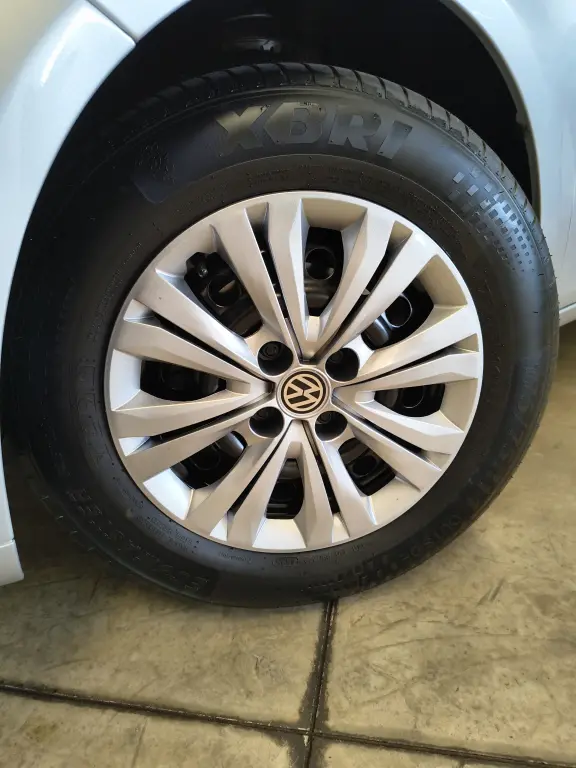 VOLKSWAGEN Gol - Foto