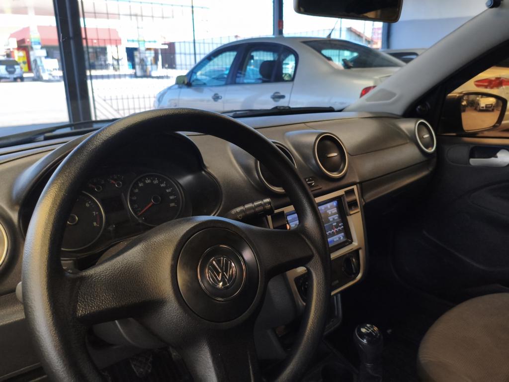 VOLKSWAGEN Gol - Foto