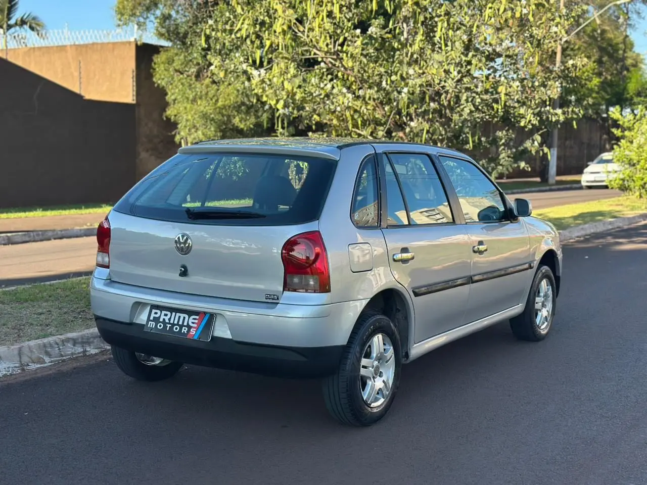 VOLKSWAGEN Gol - Foto