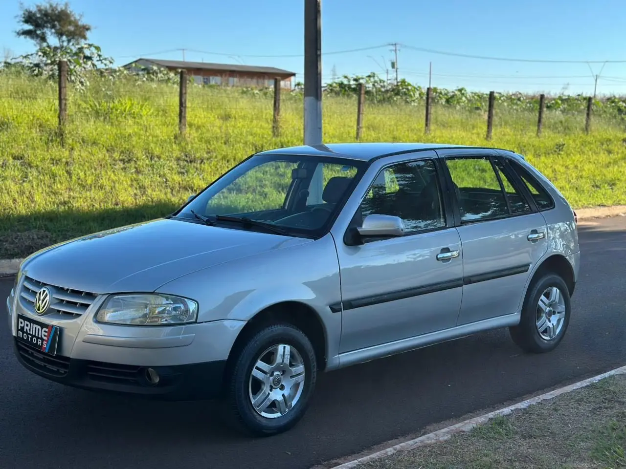 VOLKSWAGEN Gol - Foto