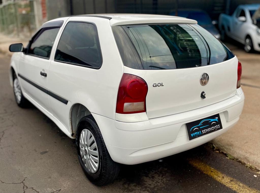 VOLKSWAGEN Gol - Foto