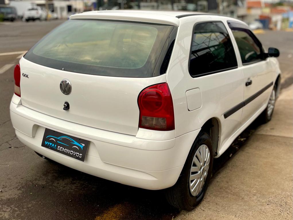 VOLKSWAGEN Gol - Foto