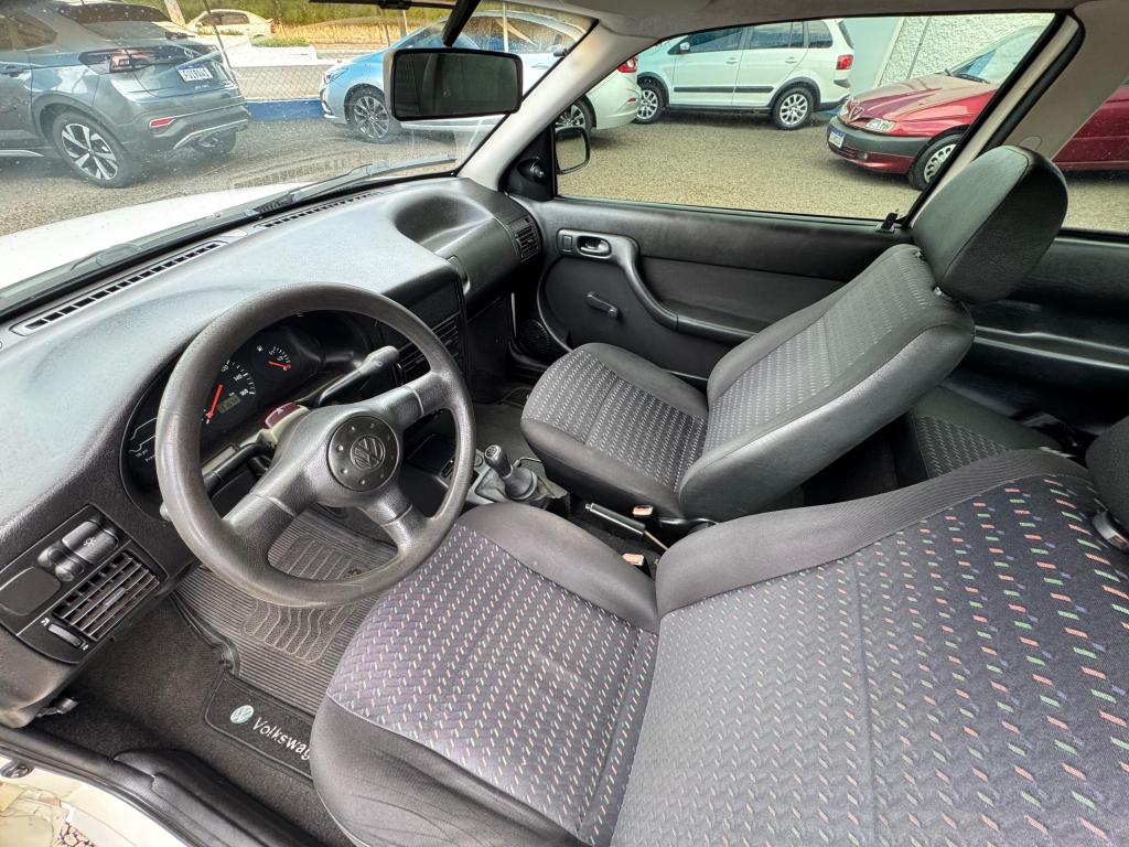 VOLKSWAGEN Gol - Foto