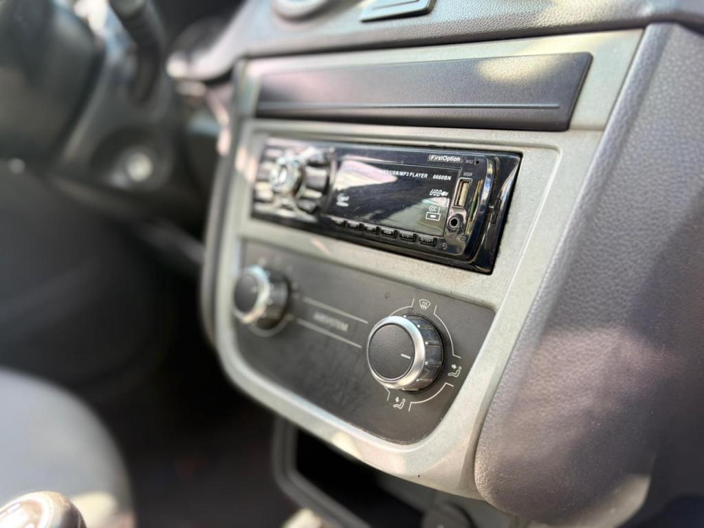 VOLKSWAGEN Gol - Foto