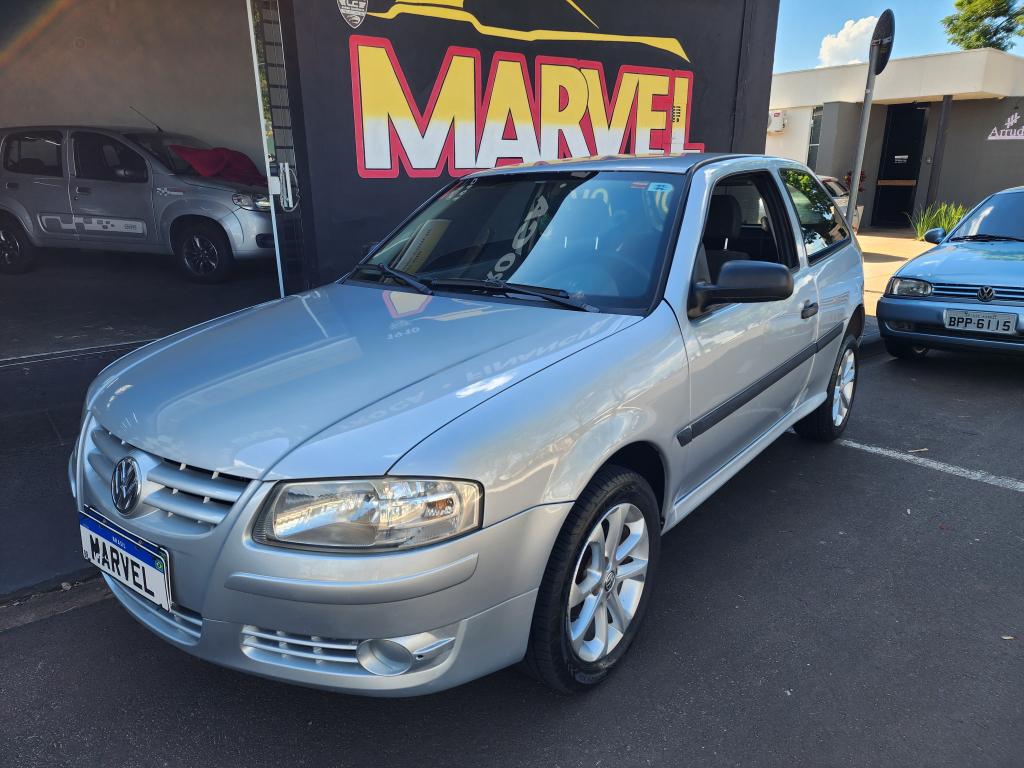 VOLKSWAGEN Gol