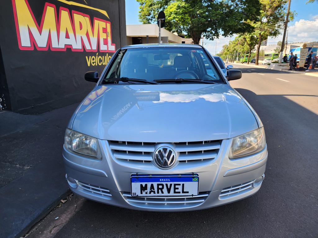 VOLKSWAGEN Gol - Foto